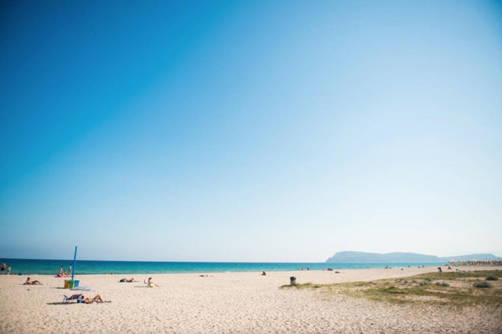 Poetto Beach Appartement Quartu SantʼElena Buitenkant foto