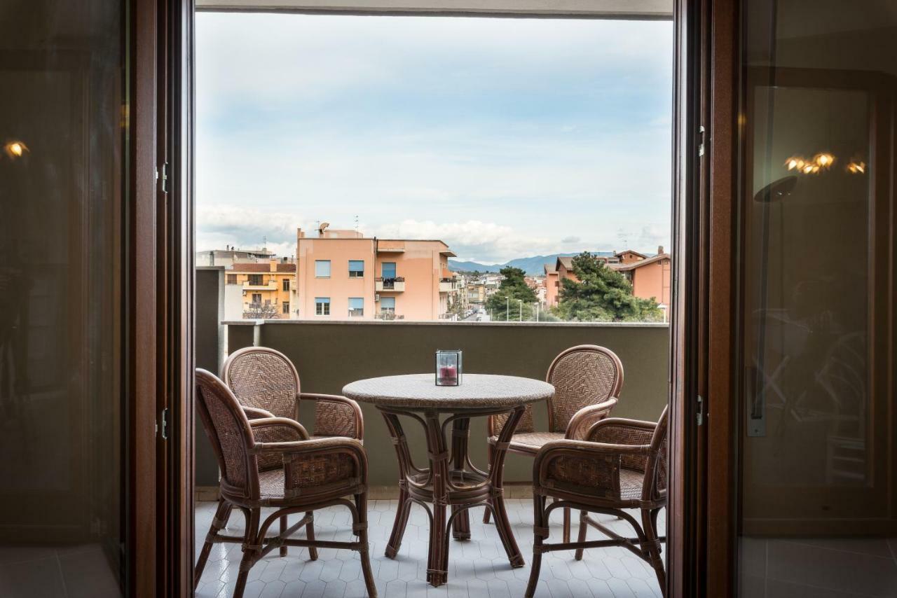 Poetto Beach Appartement Quartu SantʼElena Buitenkant foto