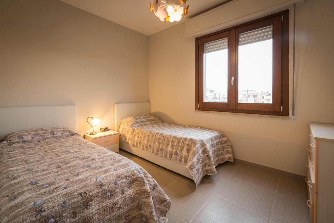 Poetto Beach Appartement Quartu SantʼElena Buitenkant foto