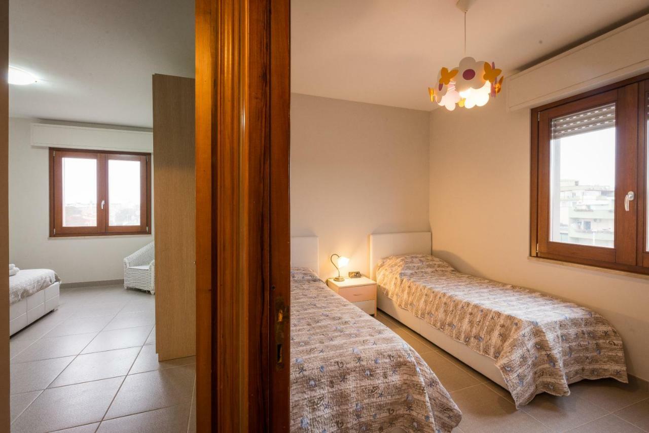 Poetto Beach Appartement Quartu SantʼElena Buitenkant foto
